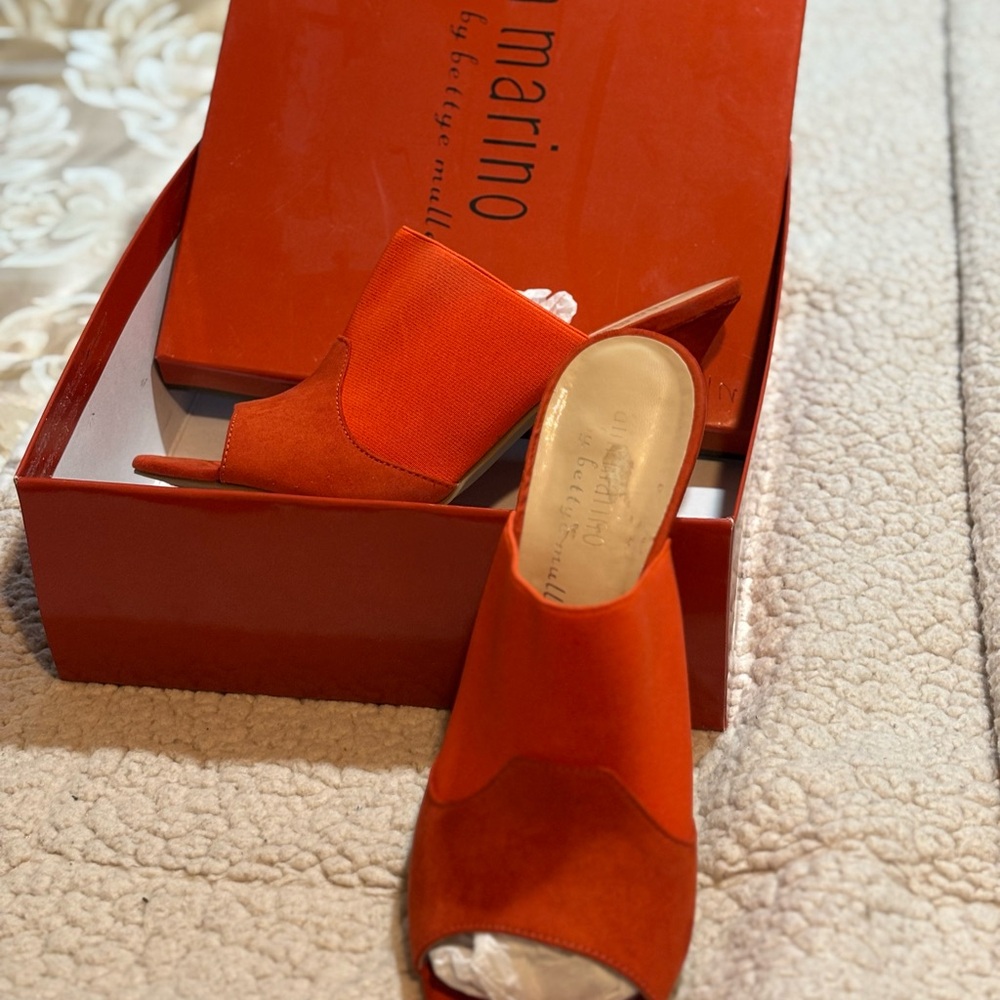 Women's Red Mules